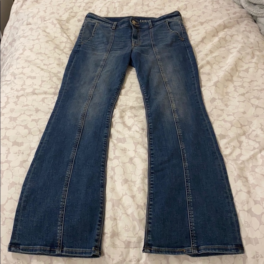 Medium wash American eagle boot cut jeans